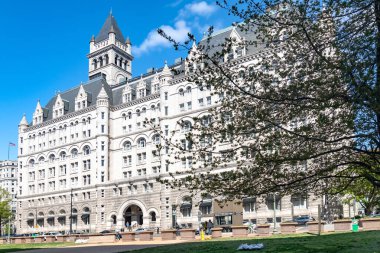 Waldorf Astoria Oteli cephesi. Trump Organizasyonu 'nun yüksek binası..
