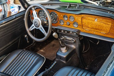 Antika Araba İçişleri Triumph TR250 1968 Tahta Kontrol Paneli