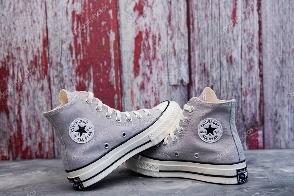 Urban Casual Vibes. High-top sneakers Converse that match any outfit, any season