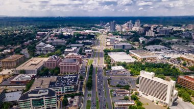 Trafikli Modern Suburban Skyline Belo