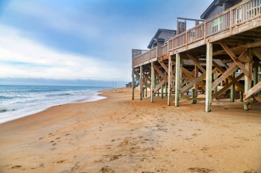 Deniz Manzaralı Dış Kıyılar Kıyı Kampı. Kuzey Carolina 'da mükemmel bir sahil kaçışı. 
