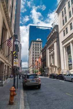 Baltimore Maryland Şehir Gökdelenleri ve Şehir Merkezi 'ndeki Kırmızı Tuğla Mimarisi