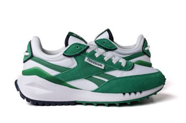 Süet ve Tuval Detaylı Reebok Klasik Spor Ayakkabıları, Moda Ayakkabıları Stüdyosu