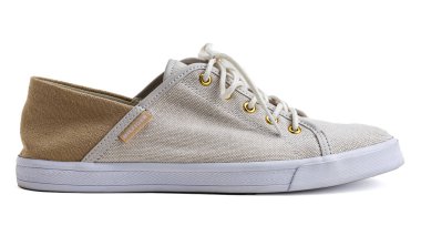 Tommy Hilfiger alçak ayakkabılar sıradan zarafetle klasik tasarımı birleştirir..