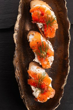 taze sandviç somon gravlax