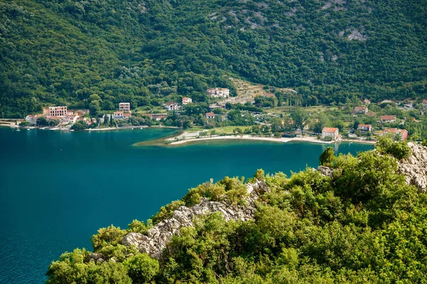 Vista Aérea Pequeño Pueblo Morinj Bahía Kotor Montenegro — Foto de Stock