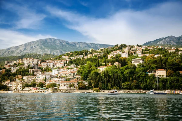 Acogedoras Casitas Blancas Herceg Novi Ciudad Agua Montenegro Una Ciudad — Foto de Stock