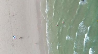 Düz deniz manzarası ve insan yok. Yüksek kalite 4k görüntü