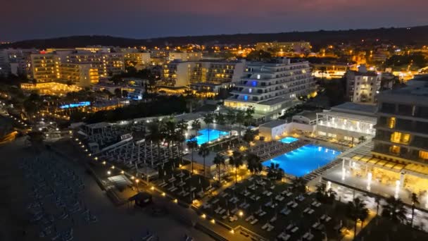 Авиационный Ночной Вид Роскошные Отели Курорты Протарасе Кипр Пляжные Курорты — стоковое видео