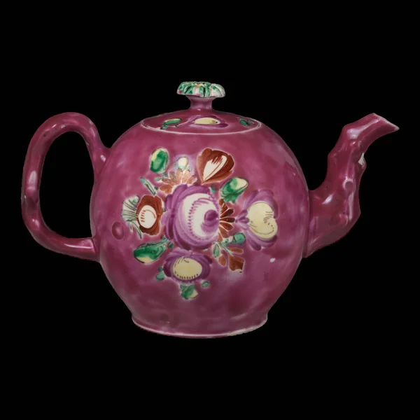 古董古董茶壶 这个茶壶以其不朽的魅力和精湛的工艺证明了过去的艺术风格 孤立的背景 — 图库照片