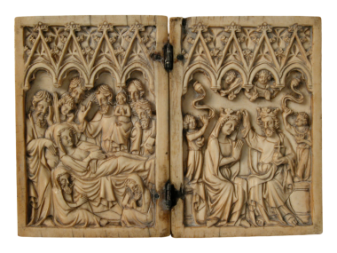 Bu zarif ortaçağ diptizi Bakire Meryem 'in Dormition ve Taç Giyme Töreni' nin büyüleyici bir portresini sunuyor. Fildişi oymacılıkta Bakire 'nin ölümü ve melekler ve azizlerle çevrili cennete yükselişi sergileniyor..