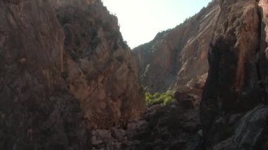 Yerkopru şelalesinin manzarası çok güzel, Mersin. Yüksek kalite 4k görüntü
