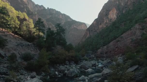 Schöne Aussicht Auf Die Wasserfalllandschaft Von Yerkopru Mersin Hochwertiges Filmmaterial — Stockvideo