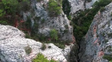 Dağlardaki kanyon Türkiye 'de Alanya Sapadere. Yüksek kalite 4k görüntü