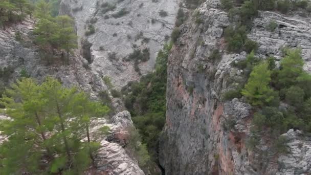 山の中でキャニオントルコAlanya Sapadere 高品質4K映像 — ストック動画