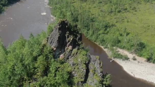Landschaft Mit Einem Fluss Schneller Gebirgsfluss Neman Blick Von Oben — Stockvideo