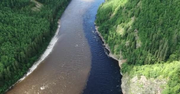 흐르는 위에서 레프스키 지역입니다 러시아 동쪽이야 질높은 Fullhd — 비디오
