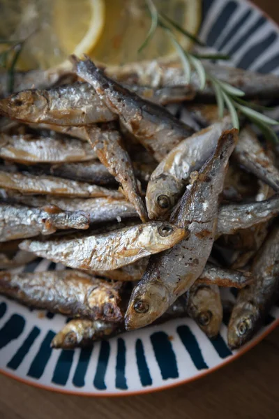 Жареная Сардинная Рыба Вкусная Здоровая Медитативная Пища Стоковое Изображение