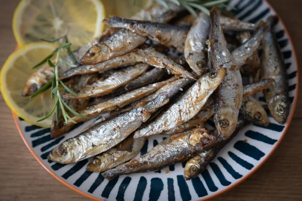 Жареная Сардинная Рыба Вкусная Здоровая Медитативная Пища Стоковая Картинка