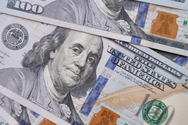 Close Uma Nota Cem Dólares Com Benjamin Franklin Símbolo Icônico — Fotografia de Stock