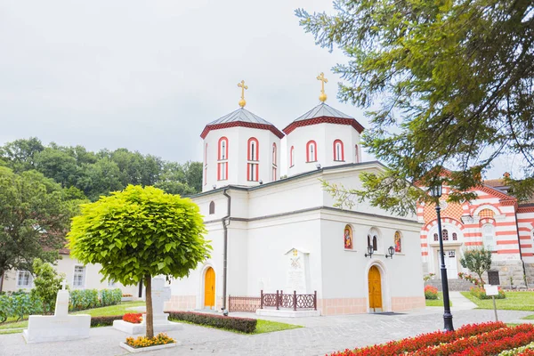 Rakovica修道院 塞尔维亚东正教 献给大教堂Michael和Gabriel 塞尔维亚贝尔格莱德 — 图库照片