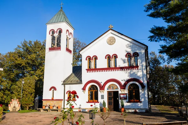 Kutsal Meryem Ana Nın Doğumu Kilisesi Sırp Ortodoks Kilisesi Vrnjaka — Stok fotoğraf