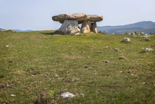 Prehistorické Dolmen Merilles Asturii — Stock fotografie