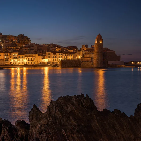 Prachtig Uitzicht Collioure Bij Het Blue Hour Frankrijk — Stockfoto
