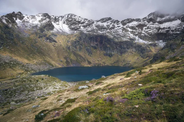 Mystisk Stillhet Tristainasjöarna Andorra Stockbild