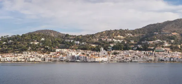 Panoramisch Uitzicht Het Prachtige Vissersdorp Port Selva Catalonië Rechtenvrije Stockafbeeldingen