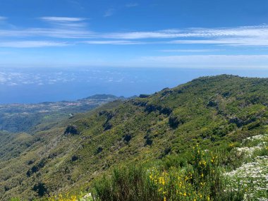 Portekiz, Madeira 'nın panoramik kıyıları.