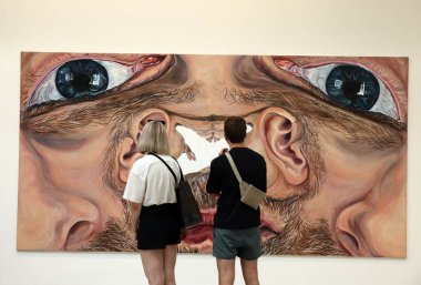 Venedik, İtalya - 6 Eylül 2022 Venedik Sanat Bienali. Alman sanatçı Jana Euler 'in Venedik Boşluğu