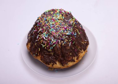 Geleneksel Ukrayna Paskalya Pastası Kulich veya Ortodoks Hıristiyan Paskalya Ekmeği.