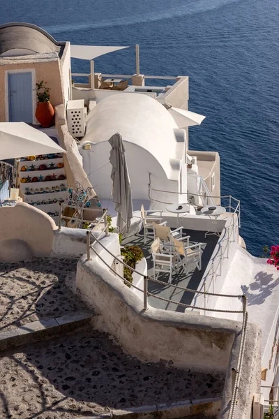 Weißgetünchte Häuser Mit Terrassen Und Schöner Aussicht Oia Auf Santorin — Stockfoto