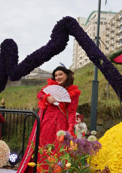 stock image Noordwijk, Netherlands - April 22, 2023: The traditional flowers parade Bloemencorso from Noordwijk to Haarlem in the Netherlands. 