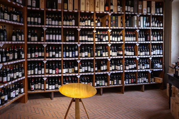 Morra Piemont Italien September 2022 Inneneinrichtung Eines Weinladens Morra Piemont — Stockfoto