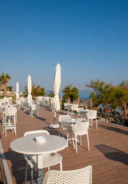 Rethymnon Crete Greece June 2022 Waterside Cafe Sunny Day Rethymnon — Stock Photo, Image