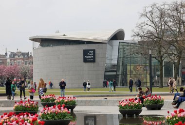  Amsterdam, Hollanda - 21 Nisan 2023: Amsterdam, Hollanda 'daki Van Gogh Müzesi