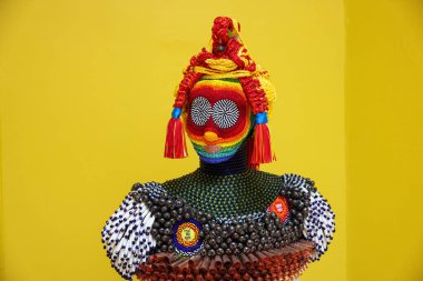 Venedik, İtalya - 7 Mayıs 2024: Venedik 'te Yabancılar Her Yerde 60. Venedik Sanat Bienali. Jeffrey Gibson 'ın beni ABD Pavillon' a yerleştirdiği yer.. 