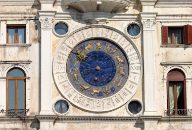 Torre dell Orologio - Venedik, İtalya 'daki St Mark' s saat kulesi