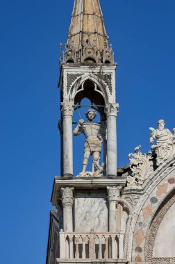 Venedik 'teki St. Mark Bazilikası' nın kuzey cephesi. İtalya