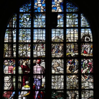 Gouda, The Nehterlands - 20 Nisan 2023: The Lekeli cam pencere İsa Dağda Dirk Crabeth tarafından Sint Janskerk 'te 
