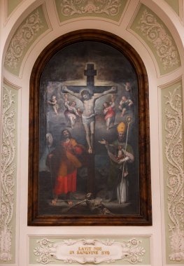 Urbino, İtalya - 12 Eylül 2024: Urbino 'daki Duomo' nun İçi. Marş, İtalya