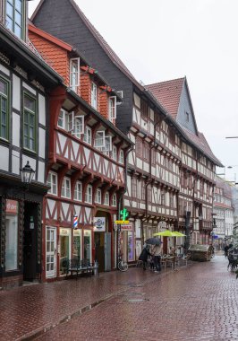 Gottingen, Almanya - 15 Nisan 2023: Almanya 'nın Gottingen kentindeki yarım keresteli evler