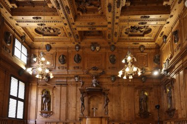 Bologna, İtalya - 9 Mayıs 2024: Archiginnasio Anatomik Tiyatrosu, önceden Bologna Üniversitesi 'nin ana binası.