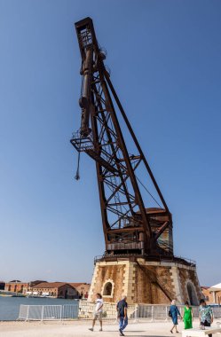 Venedik, İtalya - 6 Eylül 2022: Venedik Arsenali 'nde (Arsenale di Venezia) eski bir tersane ve cephanelik kompleksi, Venedik, İtalya