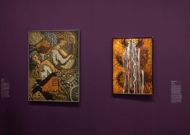 Paris, Fransa - 19 Mart 2025: The Center Pompidou 'daki Paris Noir sergisi 1950' lerden 2000 'e kadar Fransa' daki 150 siyahi sanatçının çalışmalarını sunar.