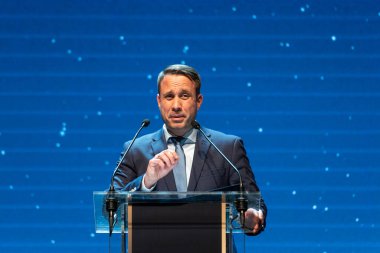 BUDAPEST - 1 Aralık 2022 tarihinde Budapeşte, Macaristan 'da Eiffel Muhelyhaz' da Magyarorszag 365 fotoğraf yarışması ödül töreni.