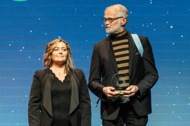 BUDAPEST - 1 Aralık 2022 tarihinde Budapeşte, Macaristan 'da Eiffel Muhelyhaz' da Magyarorszag 365 fotoğraf yarışması ödül töreni.