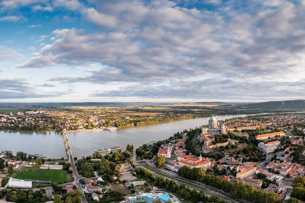Vista Panorámica Desde Esztegom Con Río Danubio Basílica —  Fotos de Stock